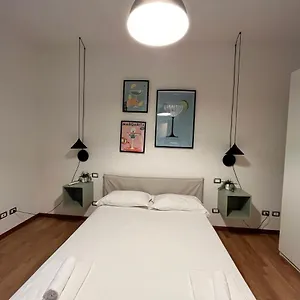 Myhome Cola Montano Milano